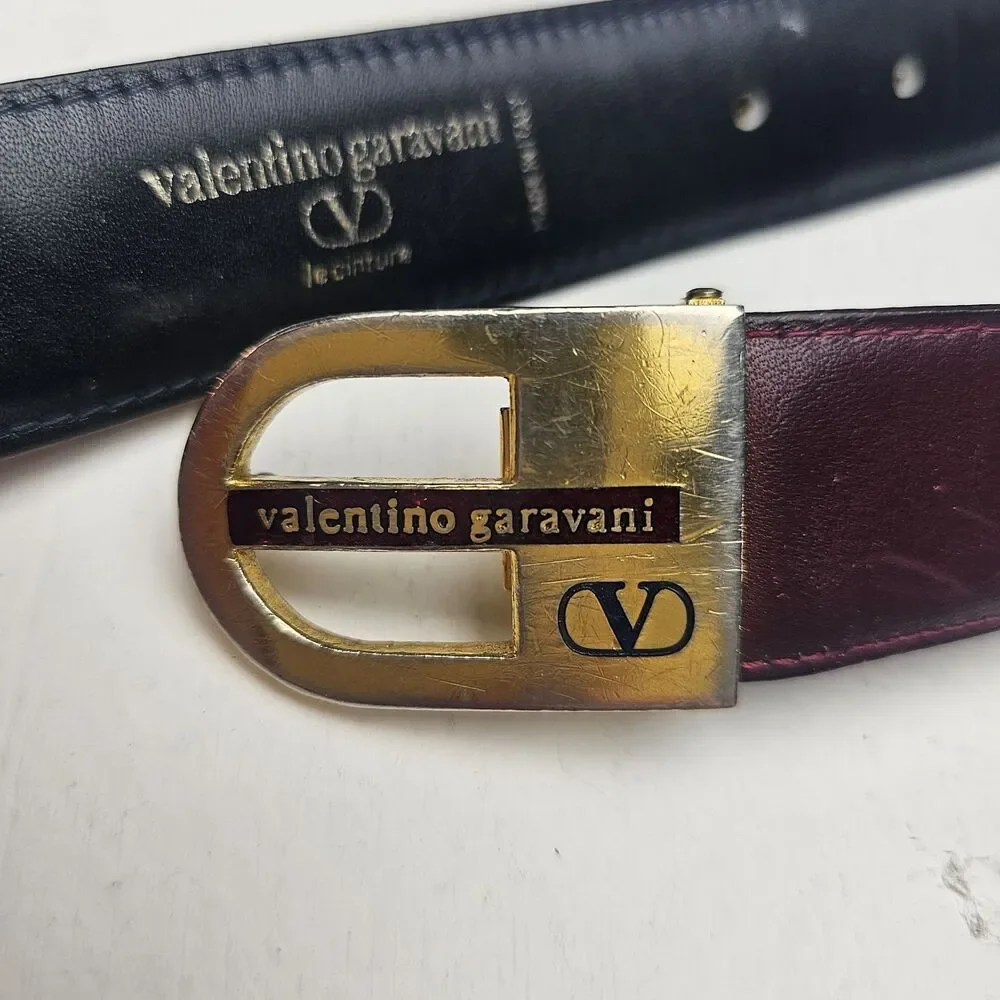 Vintage Valentino Garavani Burgundy/Black reversible Solid Belt Gold-Tone Buckle